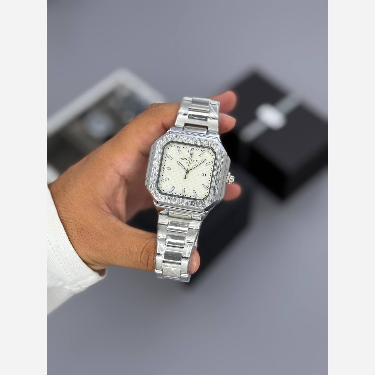 ساعت مچی مردانه پتک فیلیپ کوبیتوس مربع شب نما رنگ ثابت قفل مخفی PATEK PHILIPE