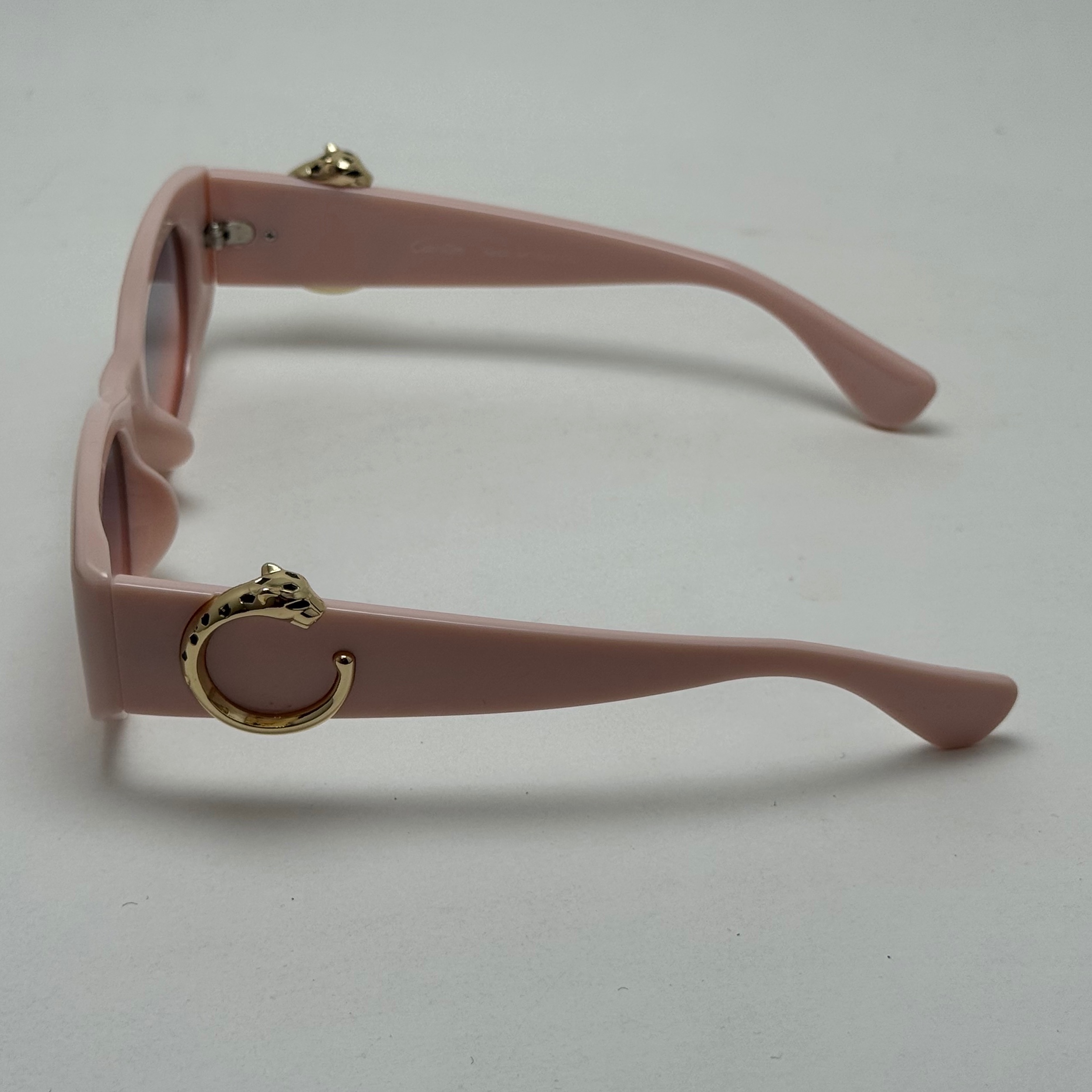 عینک آفتابی زنانه لاکچری کارتیر Panthere De Cartier صورتی