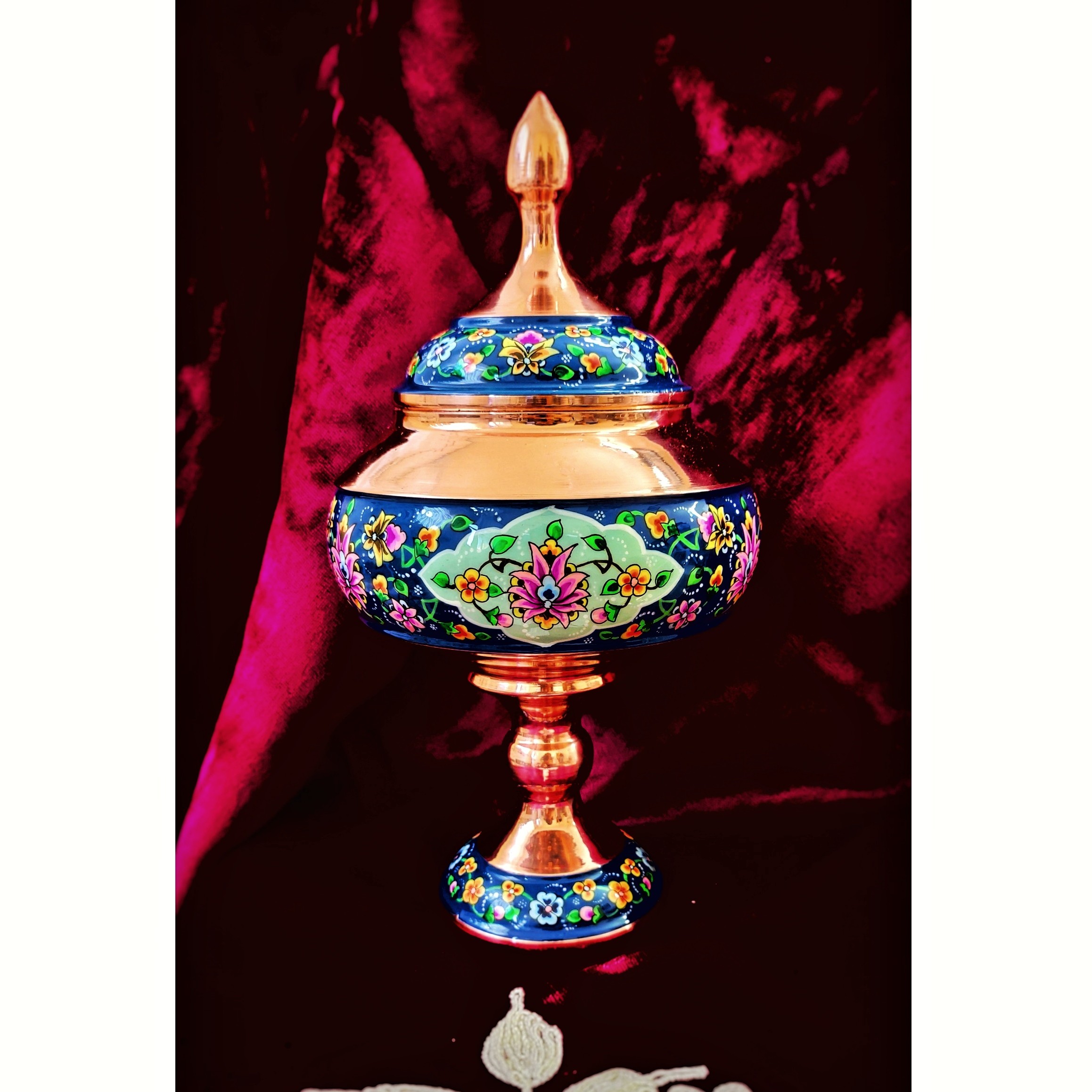 ست گلدان 20 و شکلات خوری 27 مس و پرداز