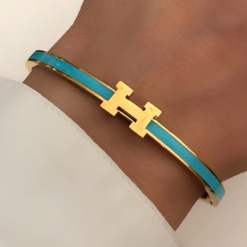دستبند اسپرت طرح هرمس Hermes رنگ کاملا ثابت کد zsm (پس کرایه)