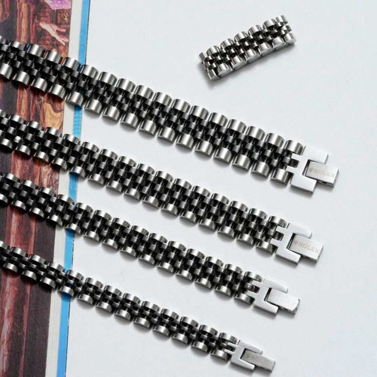 نیم ست دستبند و انگشتر مردانه طرح رولکس Rolex رنگ ثابت کد mp (پس کرایه)
