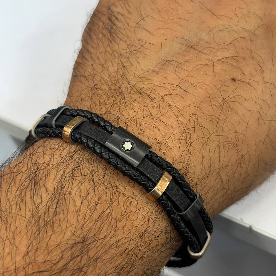 دستبند چرمی قفل و پلاک استیل مردانه کارتیر Cartier کیفیت چرم عالی تنوع طرح رنگ ثابت کدbn (پس کرایه)