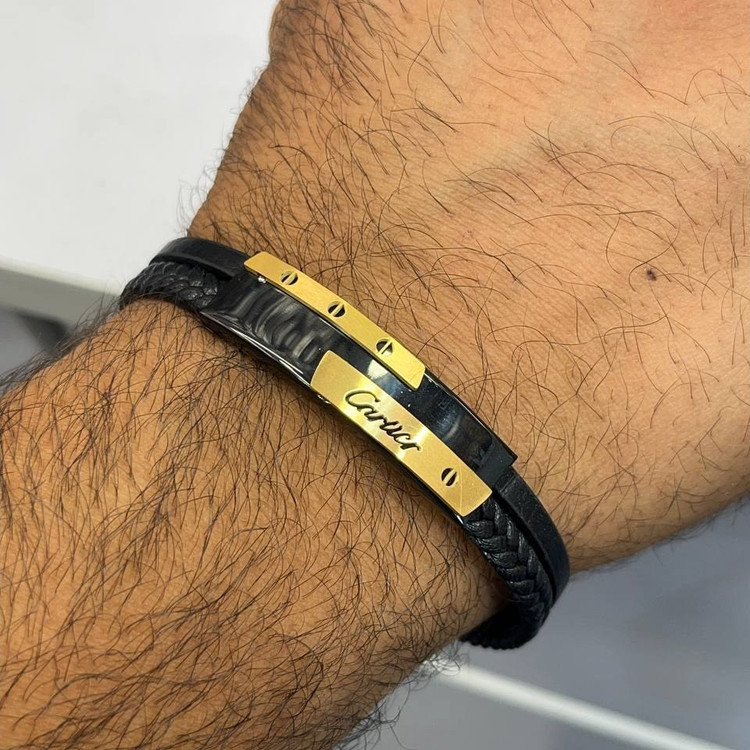 دستبند چرمی قفل و پلاک استیل مردانه ورساچه Versace کیفیت چرم عالی تنوع طرح رنگ ثابت کدbn (پس کرایه)