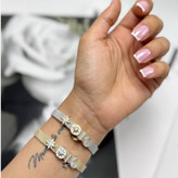 دستبند آبکاری نقره زنانه حصیری قفل مگنتی پاندورا طرح ماه و ستاره تنوع طرح رنگ ثابت کد sm (پس کرایه)