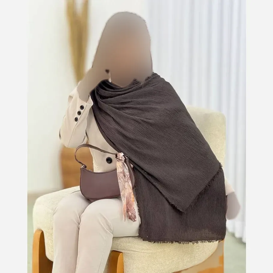 شال پلیسه لمه دار دور ریش زنانه ابعاد 75 در 175 سانتی متر