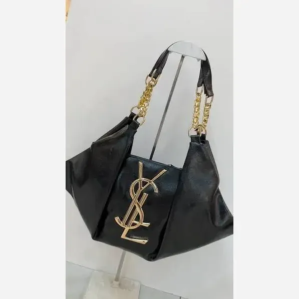 کیف زنانه مجلسی و اسپرت مدل یاشیل جنس چرم رنگ مشکی