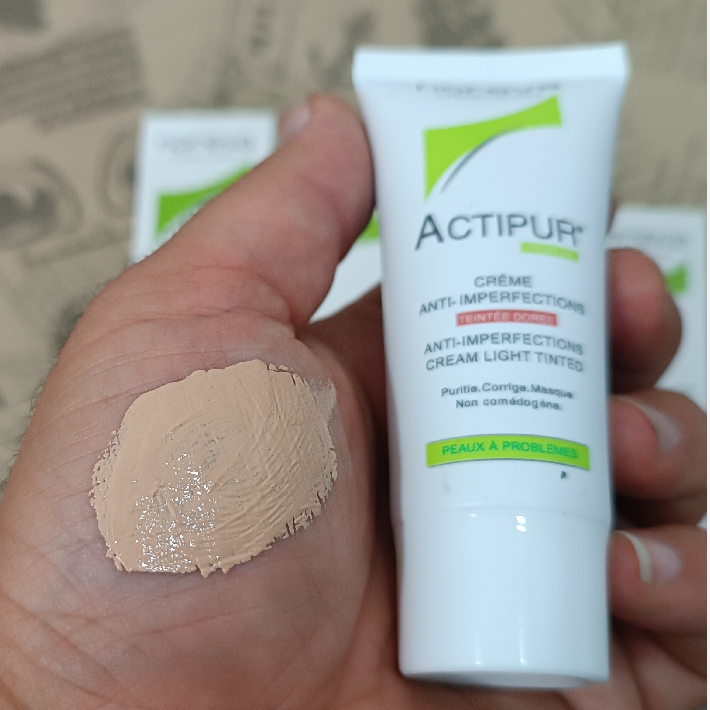 کرم پودر اکتی پور نوروا اصل بژ متوسط actipur noreva کرمپودر اکتیپور حاوی ضدآفتاب Actipur آکتی پور کرم آرایشی سبک ضدآب