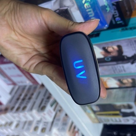شیور فوق حرفه ای UV دار و ضد آب IPX7 کیمی T-401