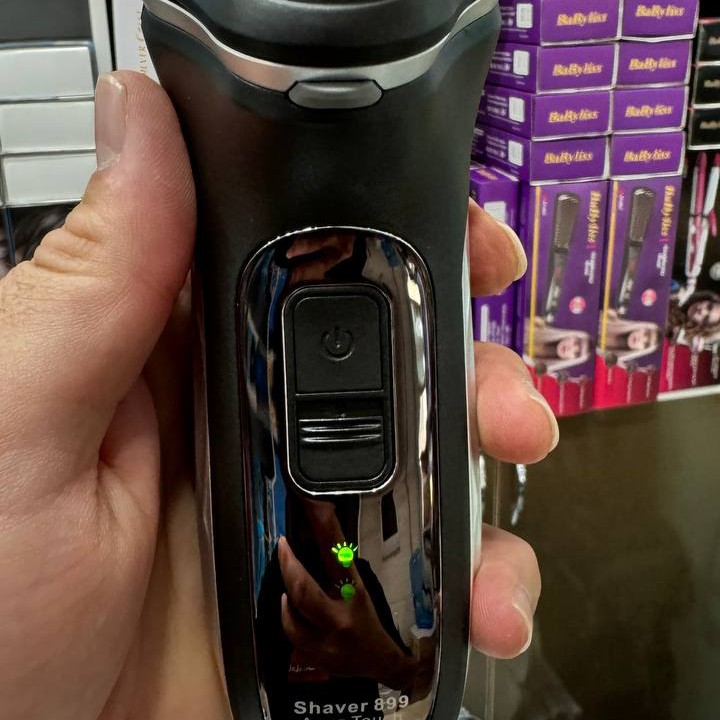 ریش تراش سه تیغ فیلیپس philips مدل AT899..
