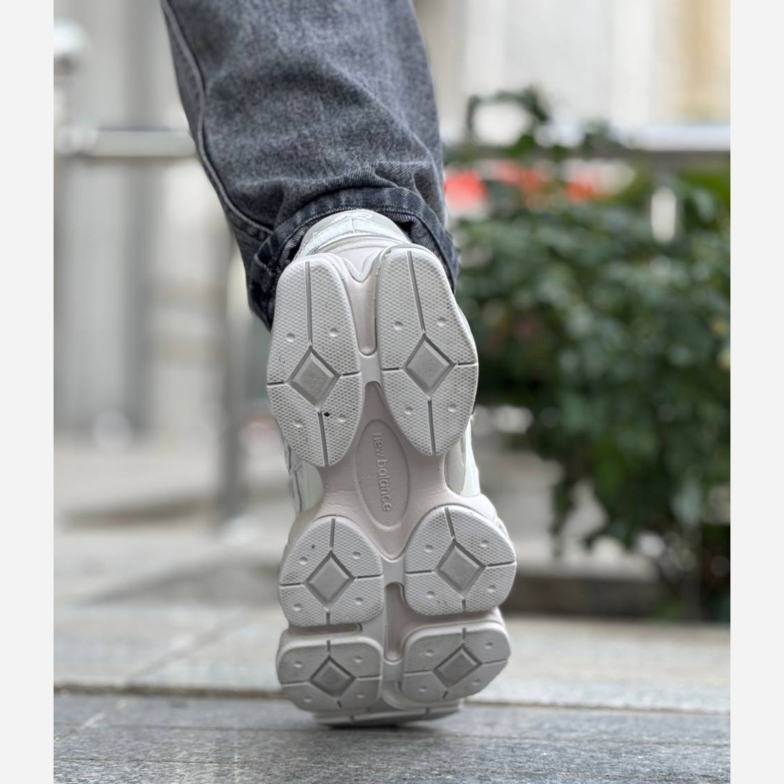 کتونی نیوبالانس مردانه و زنانه مدل 9060