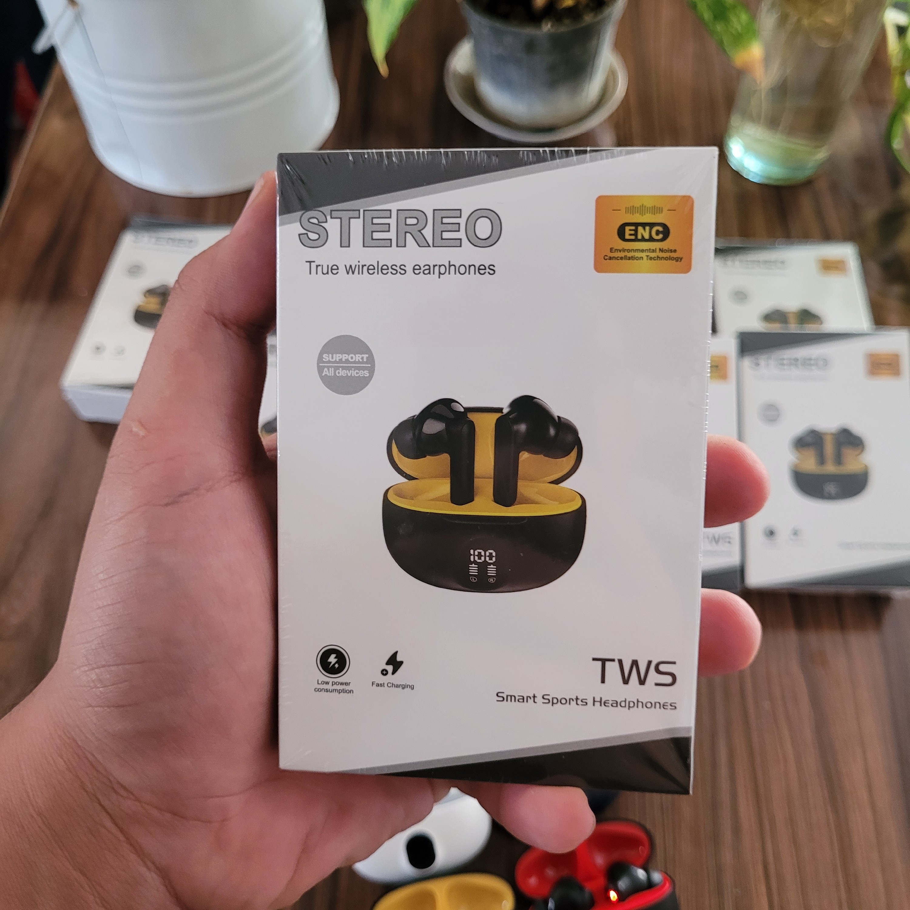 ایرپاد پرو STEREO ضدآب پاوربانک دار کیفیت درجه یک بلوتوث نسخه5/3 صحفه نمایش دار