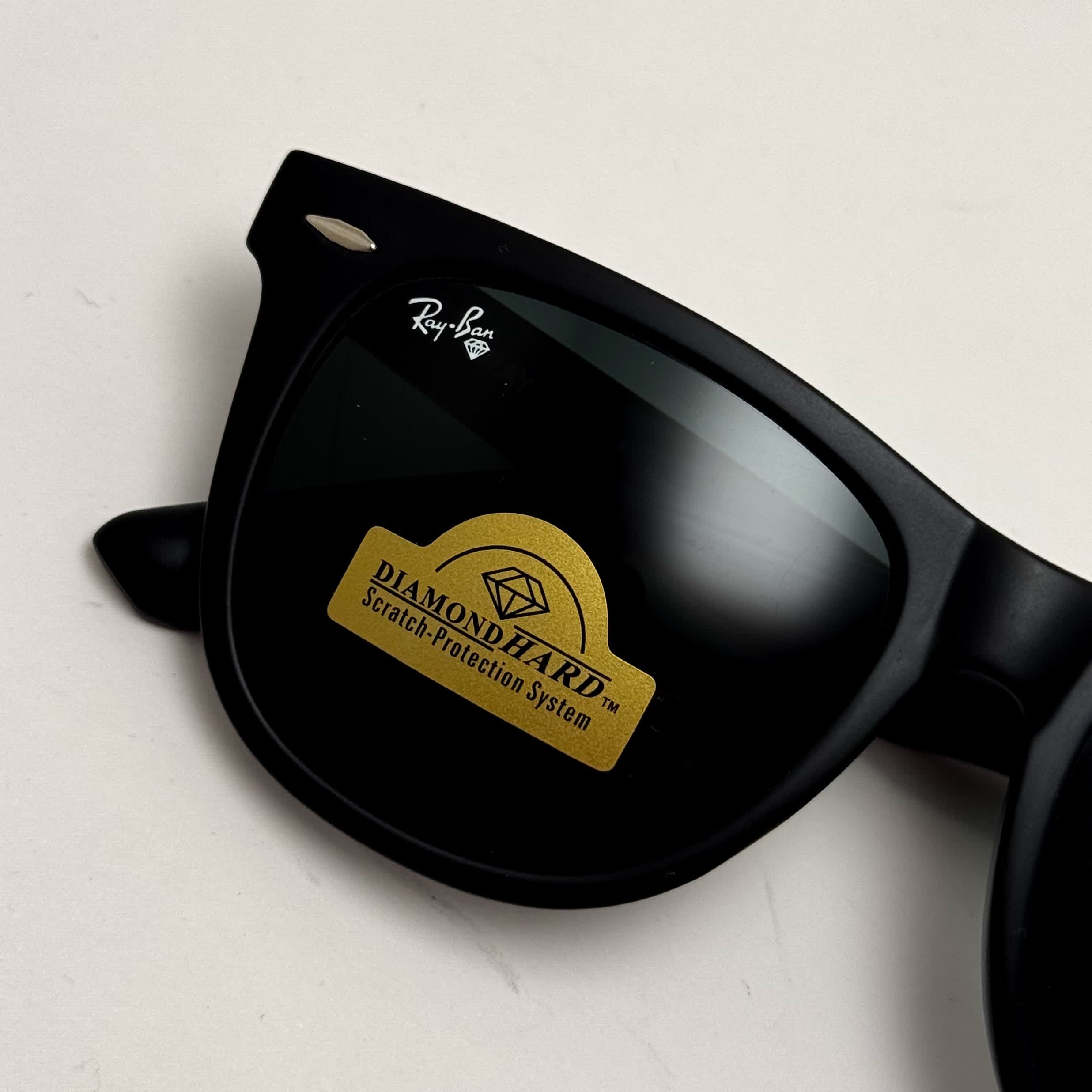 عینک آفتابی ریبن ویفرر شیشه سنگ مشکی به همراه پک کامل ریبن Rayban WAYFARER RB 2140 سایز 54 (ارسال رایگان)