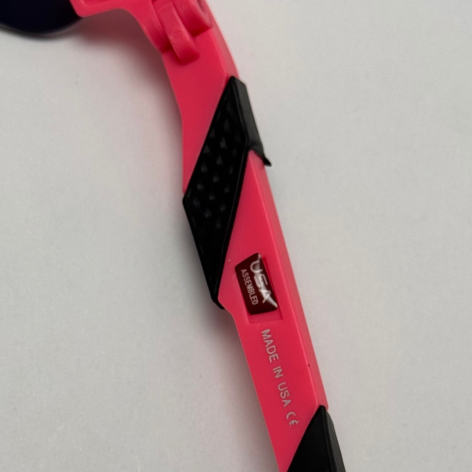 عینک آفتابی اسپرت Oakley اوکلی با لنز PRIZM مشکی دسته صورتی کد 9407 (ارسال رایگان)