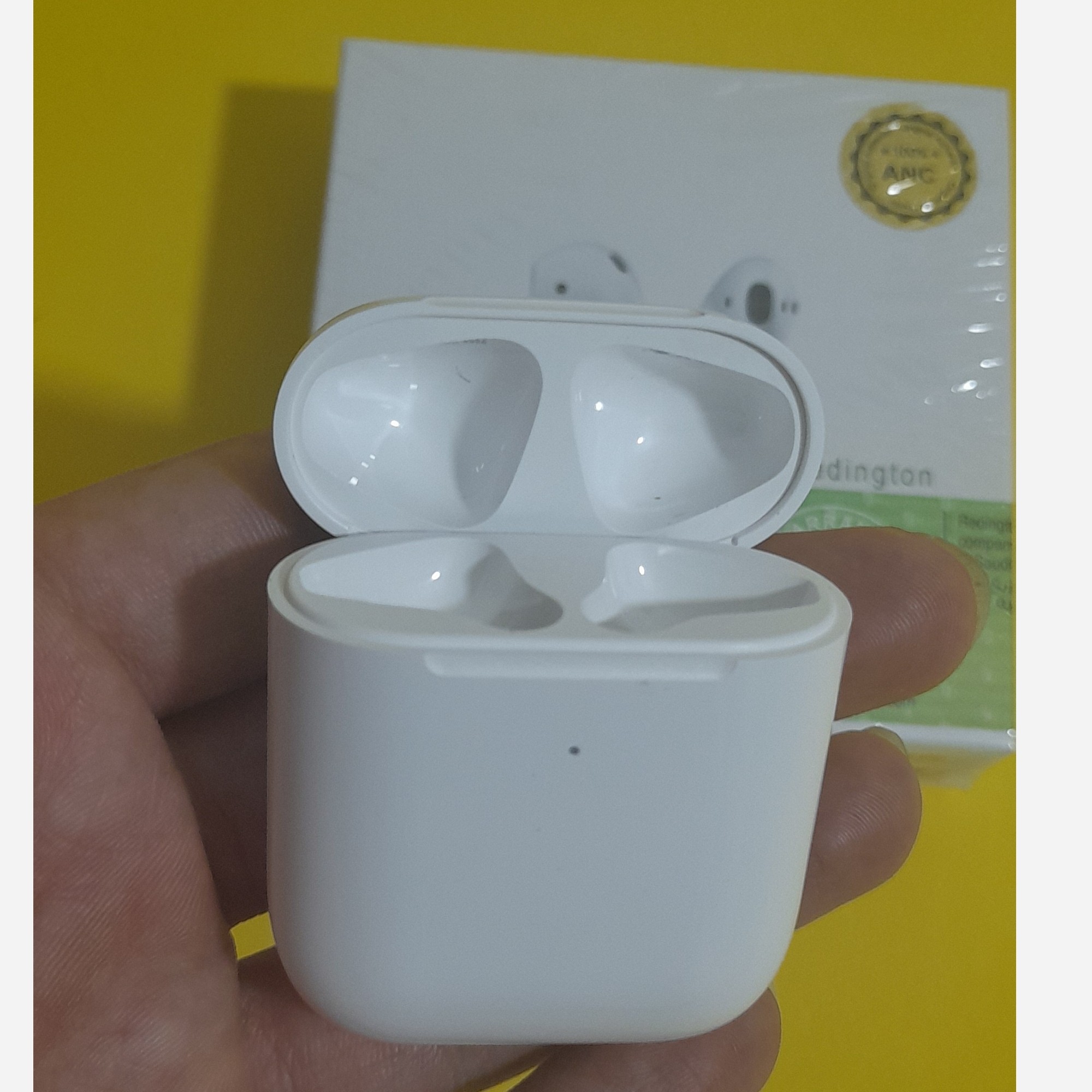 ایرپاد اپل سری Airpods 2 آمریکا بالاترین کیفیت بازار Anc دار گارانتی دبی فروش به قیمت پارسال ایکس
