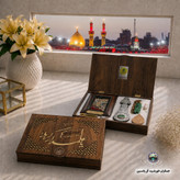 بسته فرهنگی سوغات کربلا ( حسیُن مّنی )7 عنوان سنگ حرم قاب فرش عطر حرم امام حسین تسبیح مهر تربت کربلا وآب سرداب حرم